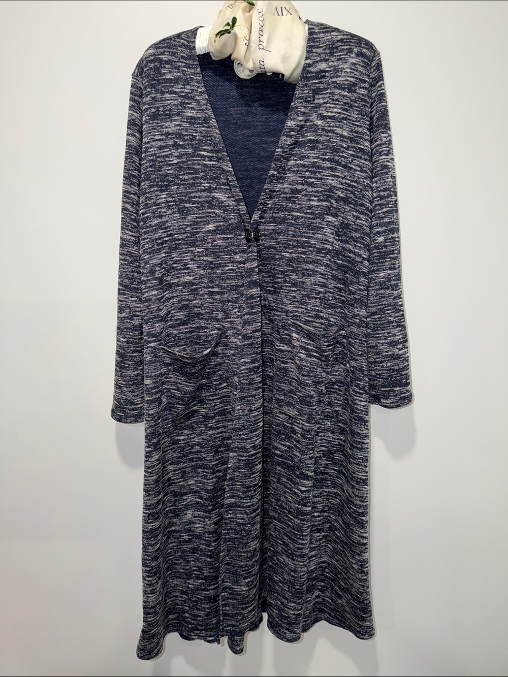 LuLaRoe L Sarah Navy White Heather Long Duster - Picture 2 of 10